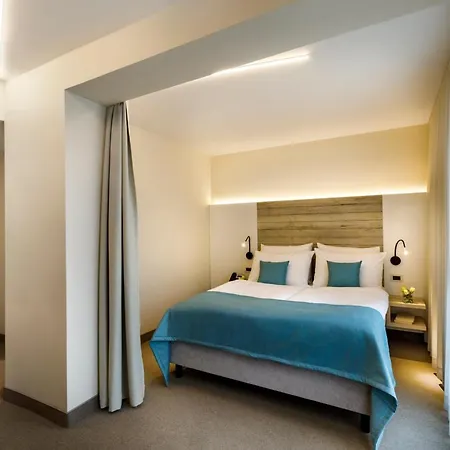 Marina - Liburnia Hotell