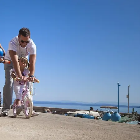 Ξενοδοχείο Marina - Liburnia 4*